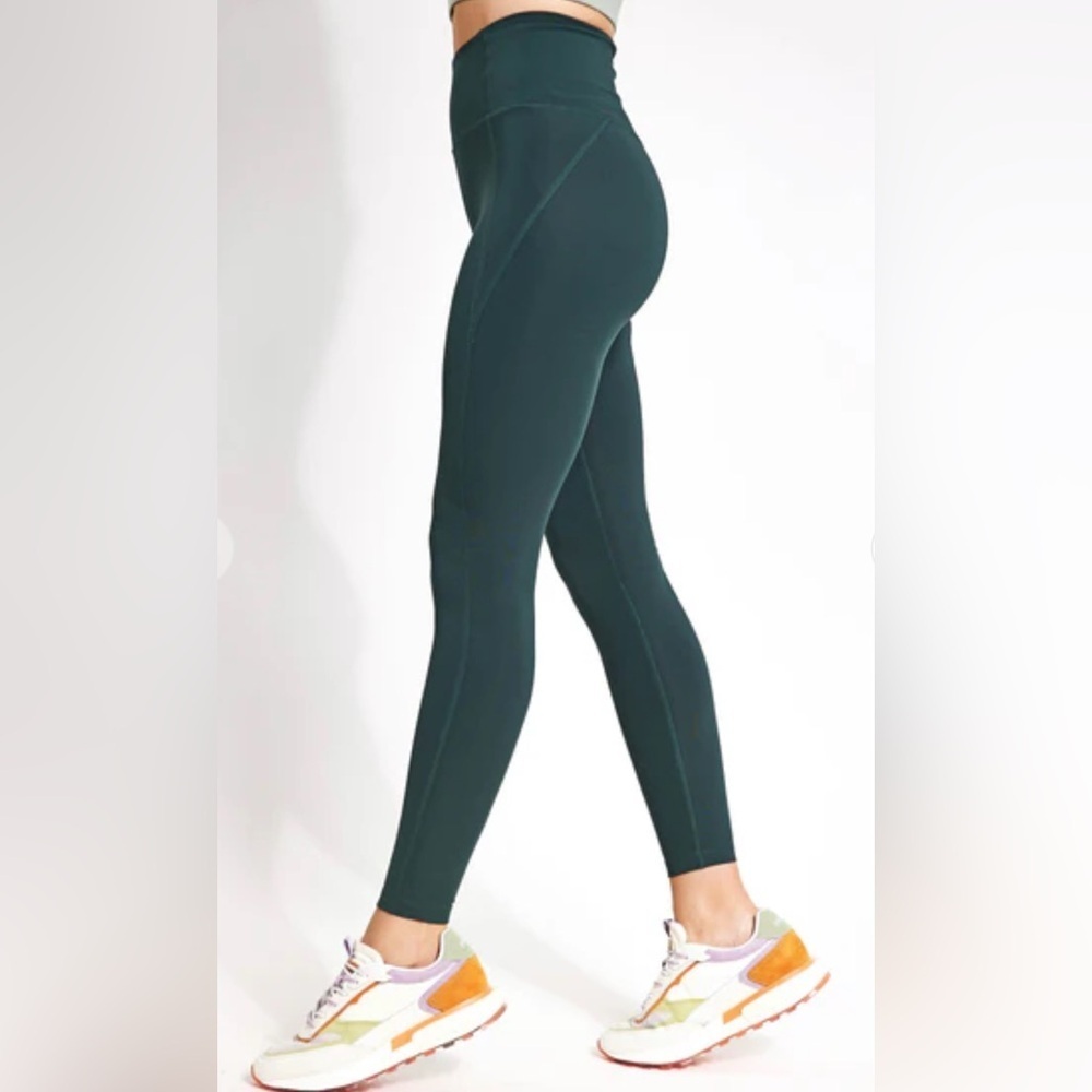 Girlfriend Collective Compressive High Waisted Crop Legging Size S Moss